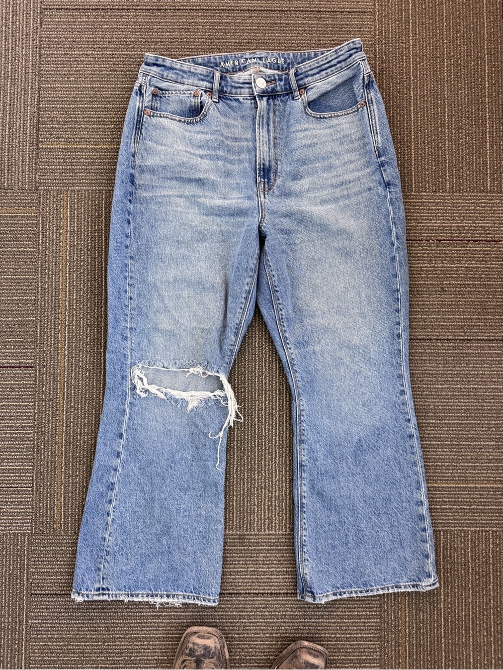 American Eagle High Rise Wide Leg Distressed Jeans Size 12 Short 100% Cotton